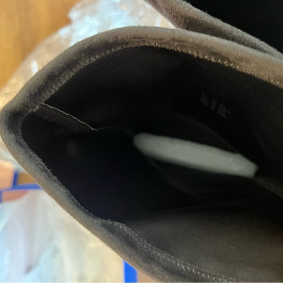 Stuart Weitzman Genna Suede Boots NWT - Picture 12 of 13